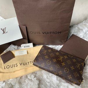 Louis Vuitton Wallet